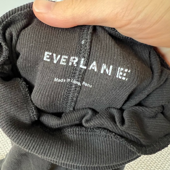 Everlane micro rib supima turtleneck black size small good condition - Picture 6 of 7